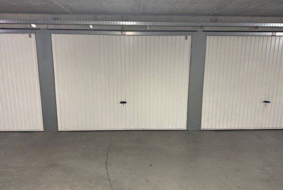 Garage box &agrave; louer &agrave; Knokke-Heist