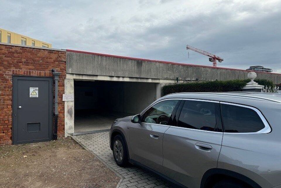 Garage box &agrave; louer &agrave; Knokke-Heist